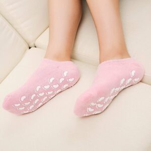 Spa Gel Socks for Ultimate Foot Hydration and Comfort